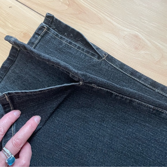 Burberry Stonewashed Black Wide-Leg Jeans, Size 4. Black, Fab Condition! - Picture 5 of 7